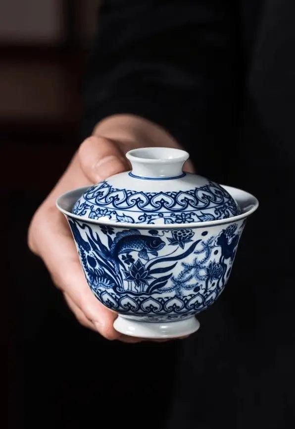 Jingdezhen Handmade Teacup - Classical 'Fish and Algae Pattern' in Blue and White | Traditional Chinese Teaware - Blue-and-White